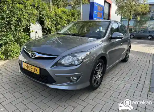 Hyundai i30 cw 1.6 blue 2012