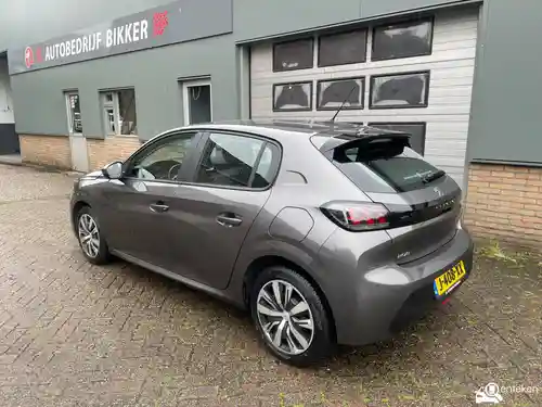 Peugeot 208 1.2 PureTech 75 2021