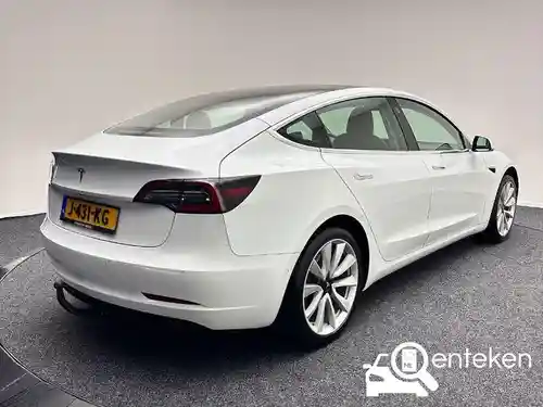 Tesla Model 3 Standard Range Plus 2019
