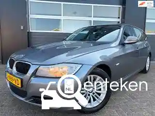 BMW 320i Touring 2011