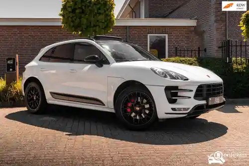 Porsche Macan Turbo 2014