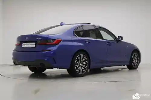 BMW 330e 2020