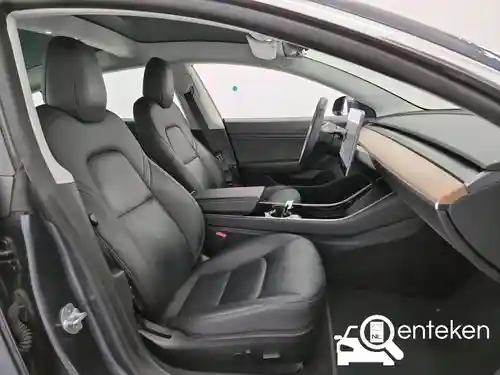 Tesla Model 3 Performance 2020
