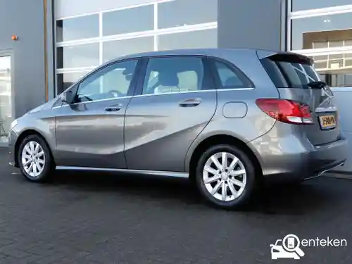 Mercedes-Benz B 180 2016