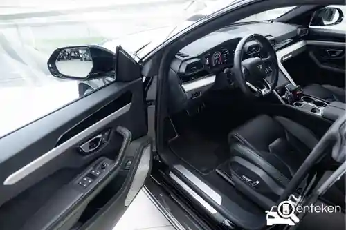 Lamborghini Urus 2019