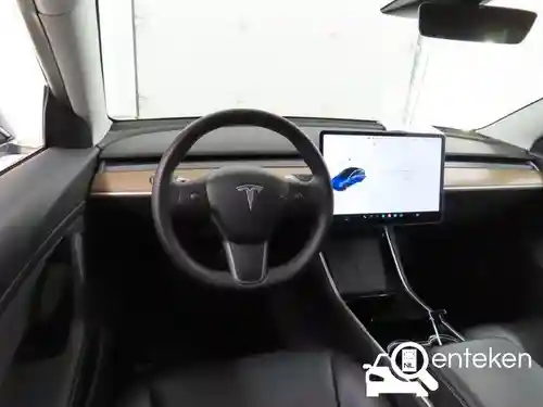 Tesla Model 3 Performance 2020