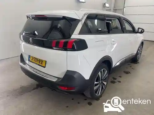 Peugeot 5008 1.2 PureTech 130 2020