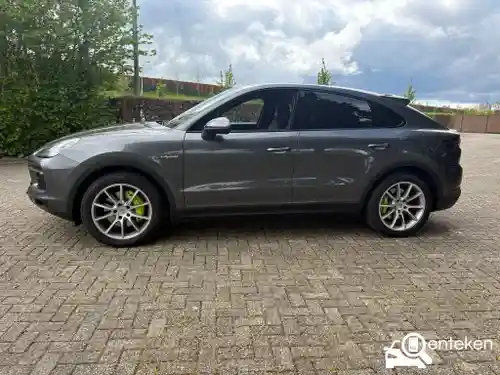 Porsche Cayenne Coupé E-Hybrid 2020