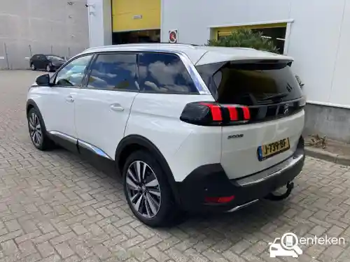 Peugeot 5008 1.2 PureTech 130 2020