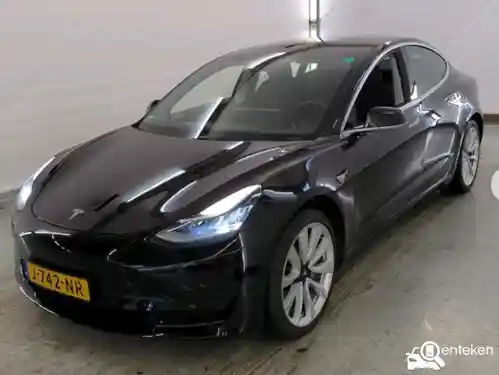 Tesla Model 3 Standard Range Plus 2020