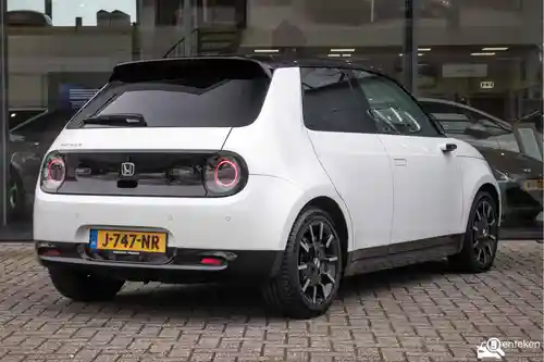 Honda E 2020