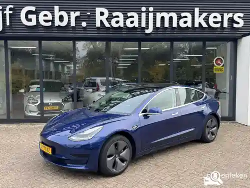 Tesla Model 3 Standard Range Plus 2020