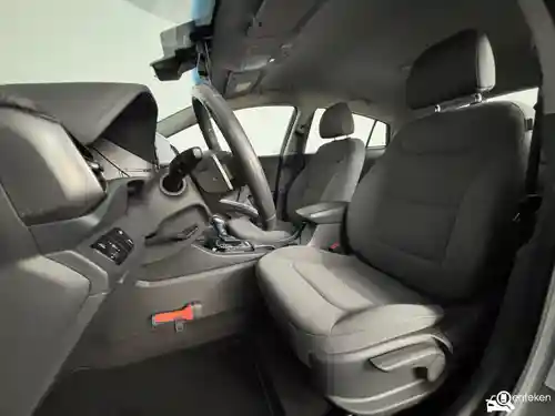 Hyundai IONIQ Hybrid 2020