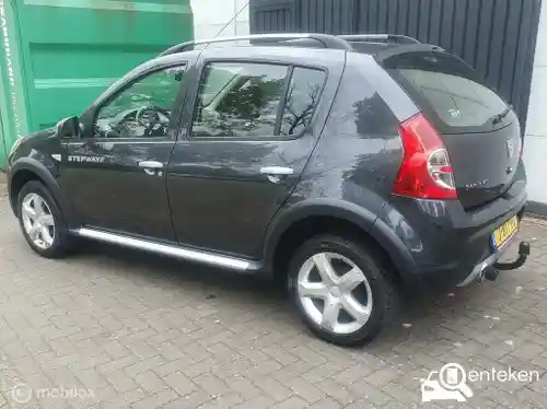 Dacia Sandero Stepway 1.6 MPI 85 2012