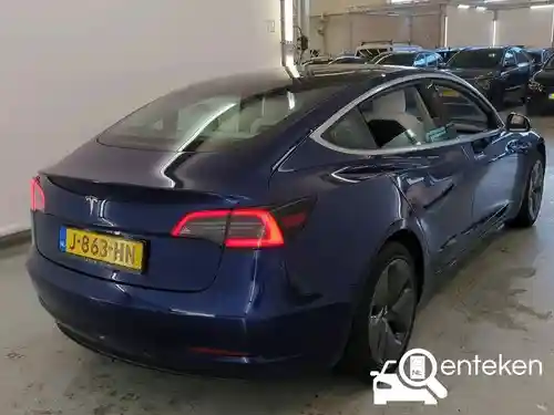 Tesla Model 3 Standard Range Plus 2020