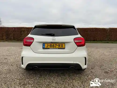 Mercedes-Benz A 180 2013