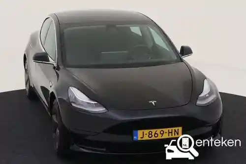 Tesla Model 3 Standard Range Plus 2020