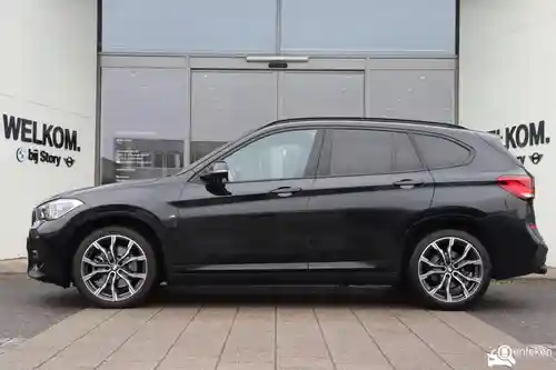 BMW X1 sDrive20i 2020