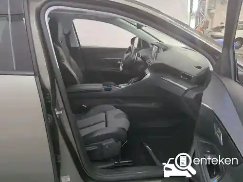 Peugeot 5008 1.2 PureTech 130 2020