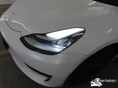 Tesla Model 3 Standard Range Plus 2020
