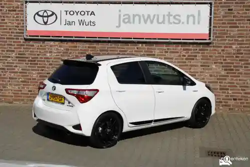 Toyota Yaris 1.5 Hybrid 2019
