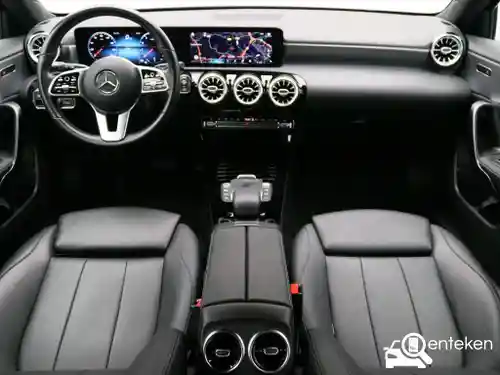 Mercedes-Benz A 180 2020