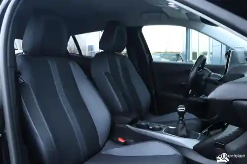 Peugeot 2008 1.2 PureTech 130 2020