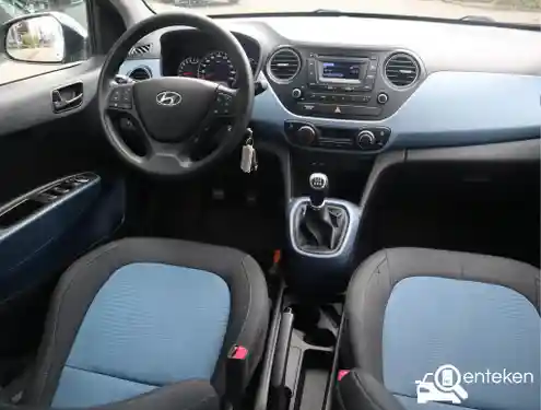 Hyundai i10 1.0 blue 2016