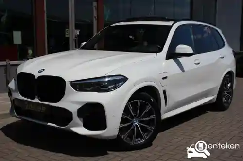 BMW X5 xDrive45e 2022
