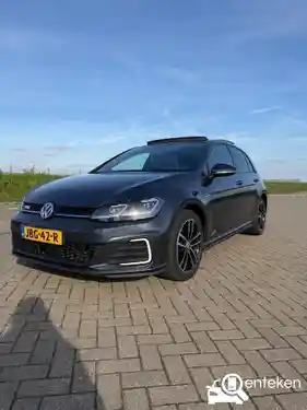VW Golf GTE 2017