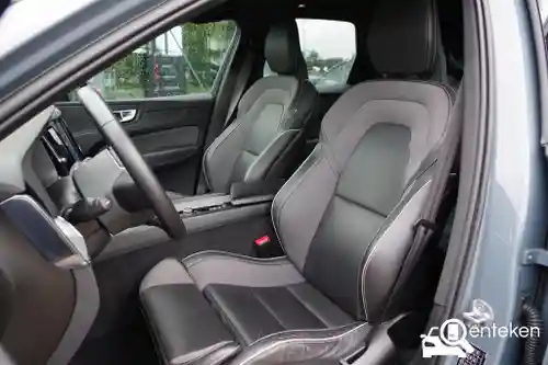 Volvo XC60 Plug-in Hybrid T8 2022