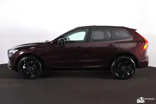 Volvo XC60 Plug-in Hybrid T8 2025
