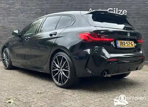 BMW 118i 2024