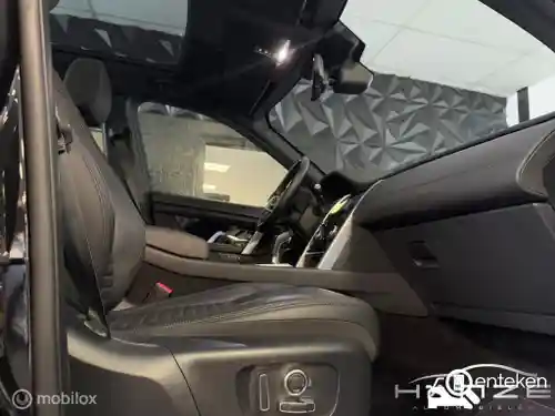 Land Rover Discovery Sport P300e 2021