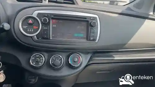 Toyota Yaris 1.33 2012