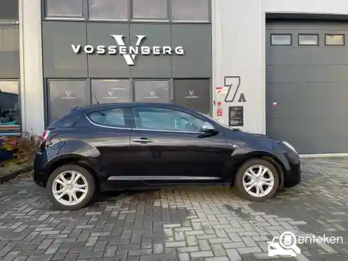 Alfa Romeo MiTo 1.4 16V MultiAir 2011