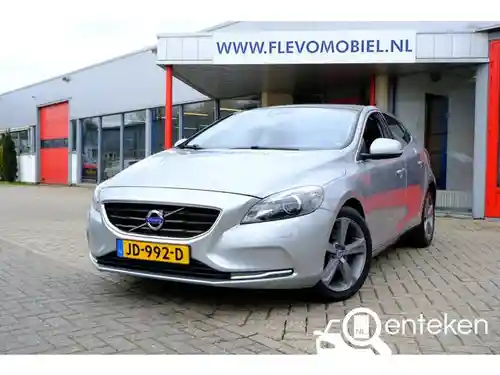 Volvo V40 T3 2016