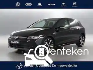 VW Golf 1.5 eHybrid 2025