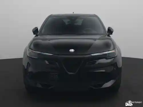 Alfa Romeo Junior Ibrida 1.2 VGT 48V-Hybrid 2025