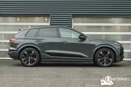 Audi Q6 e-tron 2025