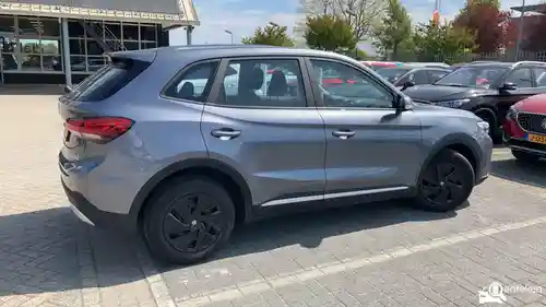 MG ZS 1.5 Hybrid+ 2025
