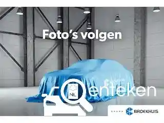 Volvo XC40 B4 2025
