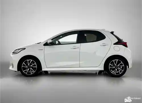 Toyota Yaris 1.5 Hybrid 116 2021