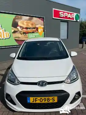 Hyundai i10 1.0 blue 2016