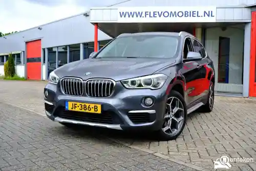BMW X1 sDrive18d 2016