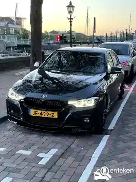 BMW 330e iPerformance 2016