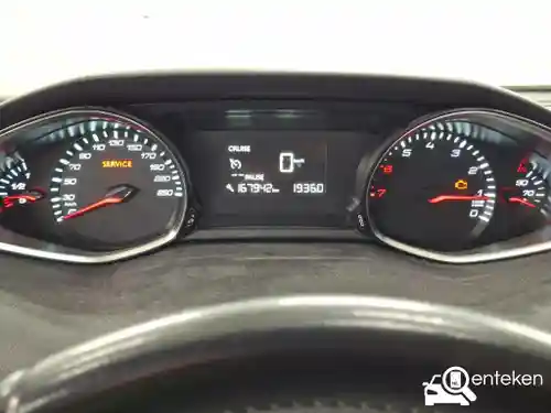 Peugeot 308 SW PureTech 130 2016