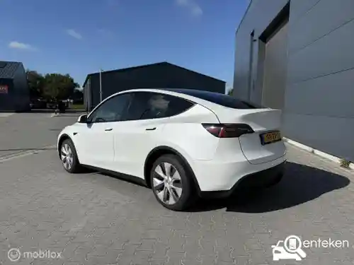 Tesla Model Y Maximum Range 2023