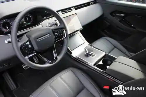 Land Rover Range Rover Evoque P270e 2025