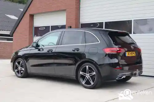 Mercedes-Benz B 180 2019